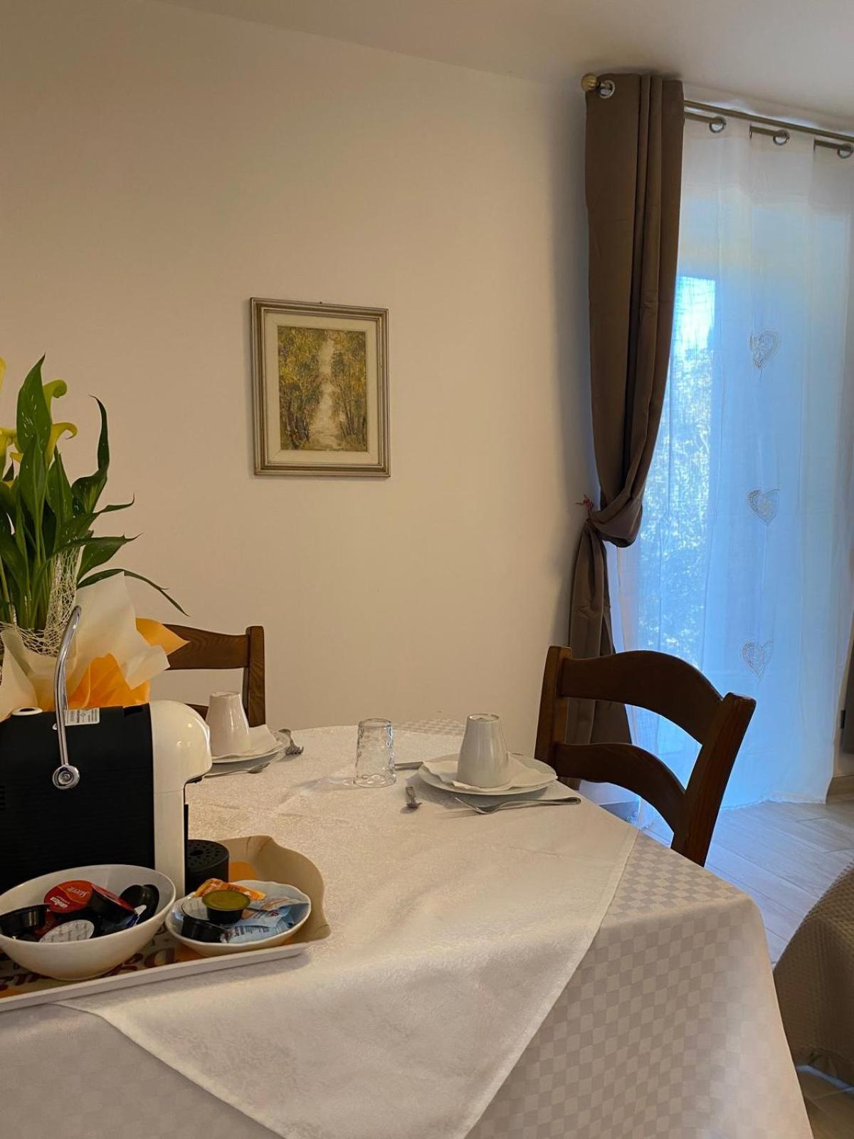 Agriturismo I Merli Сант-Амброджо-ди-Вальполичелла Экстерьер фото